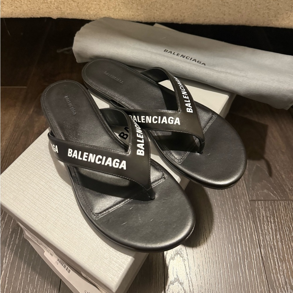 Balenciaga Logo Flip-Flops
